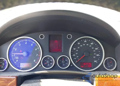 2006 Volkswagen Touareg V6 from USA, damaged, VIN WVGZG77L46D009826